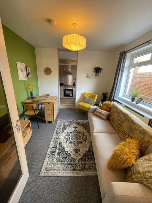 2 Bed Central Cardiff Apartment - Sleeps Five! Exteriör bild